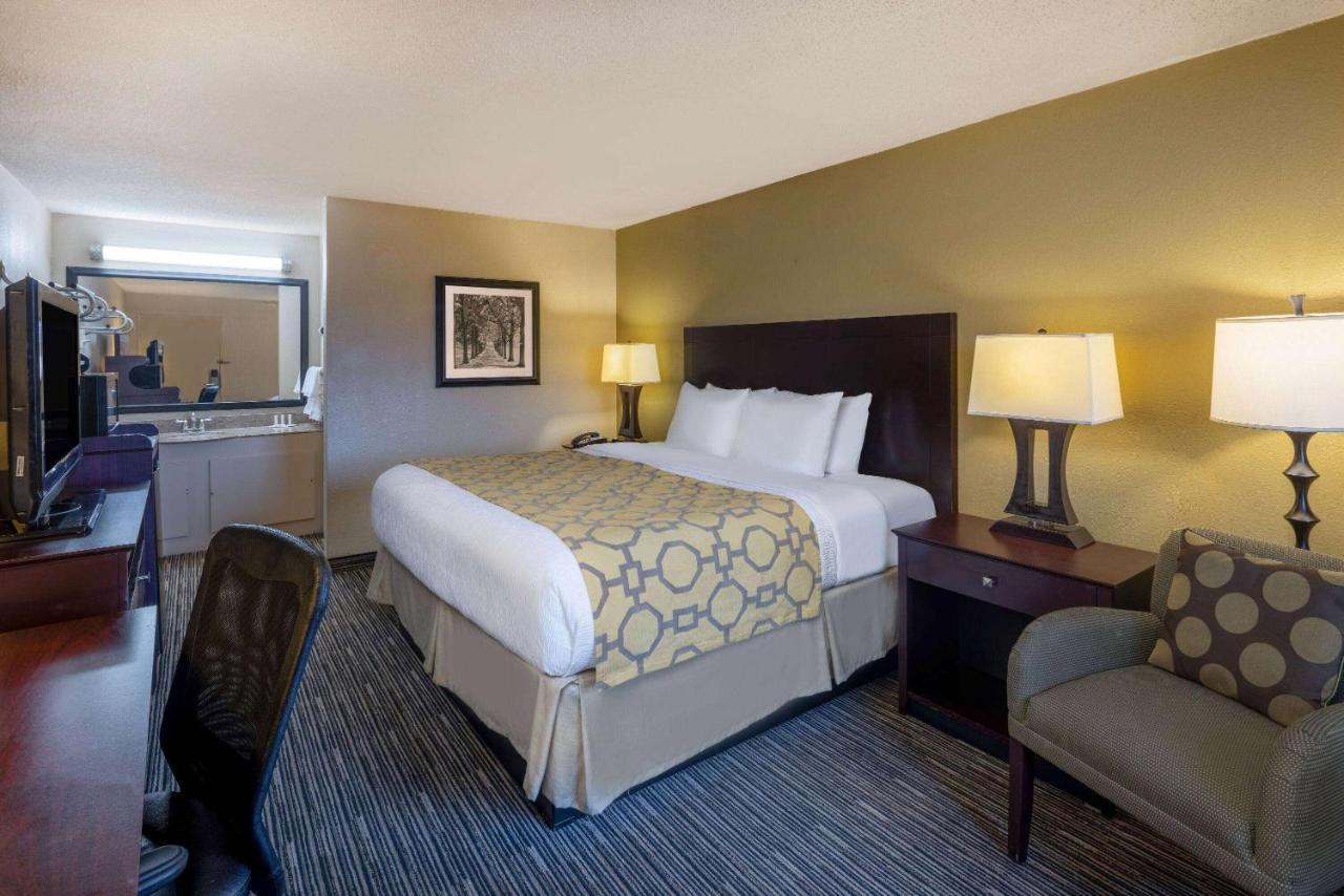 Hotel Baymont By Wyndham Columbus Ga Exteriér fotografie