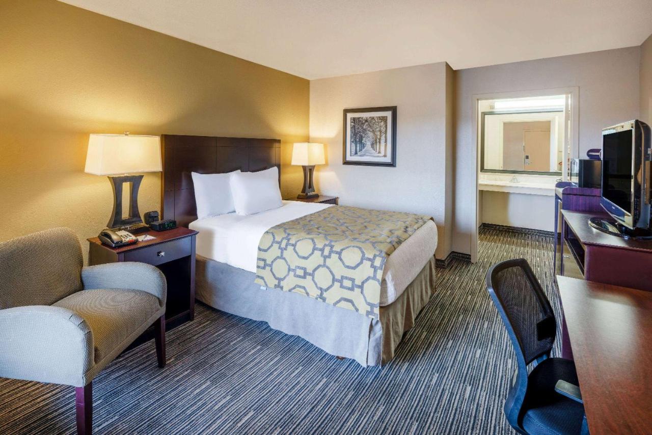 Hotel Baymont By Wyndham Columbus Ga Exteriér fotografie